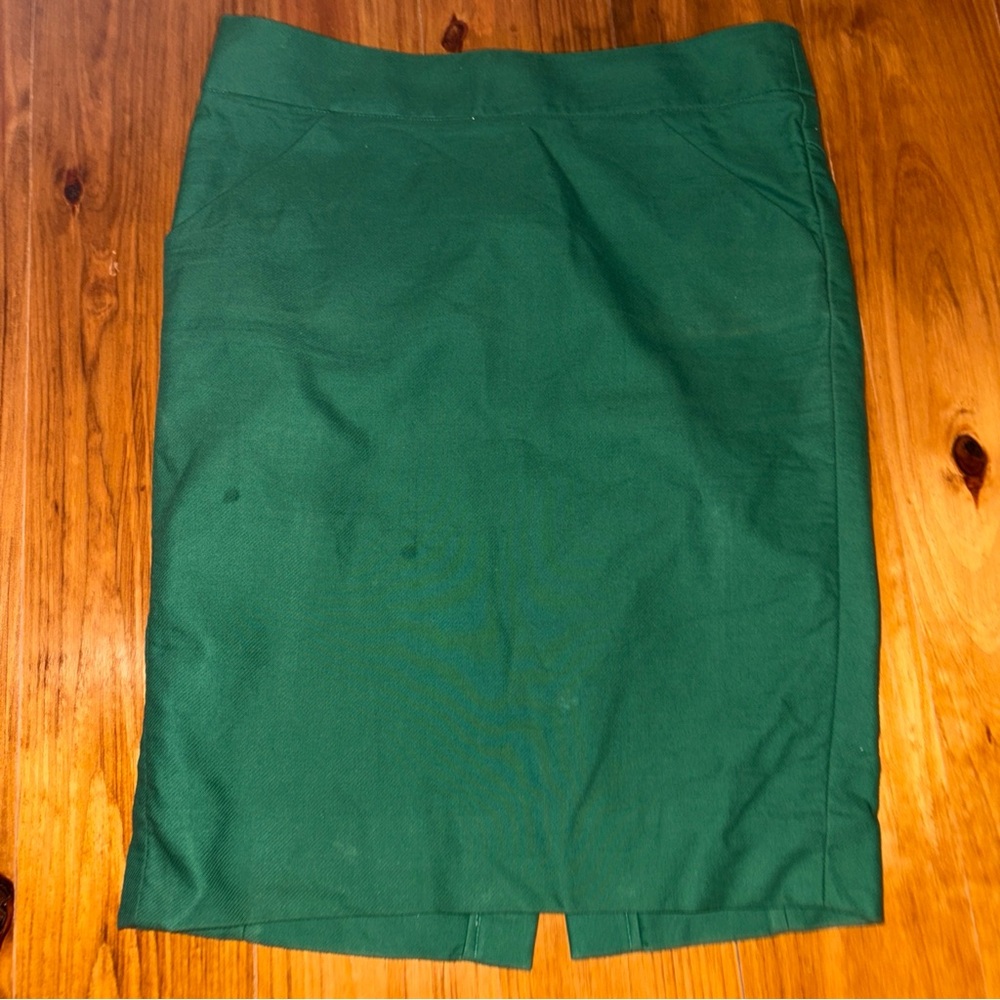 J Crew Green Pencil Skirt - Women's Classic Work Skirt